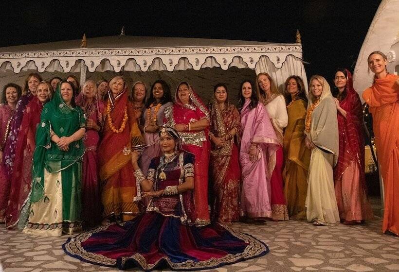 Fotos del hotel Harsoli Haveli:  3