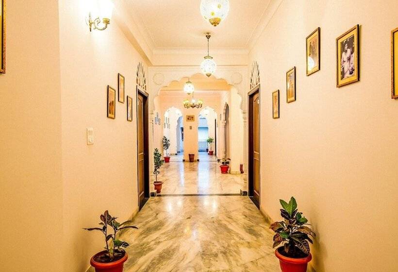 Fotos del hotel Harsoli Haveli:  8