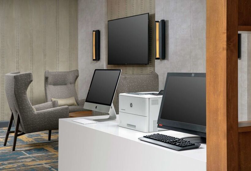 هتل Hilton Garden Inn Westchester Dobbs Ferry, Ny