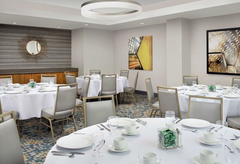 هتل Hilton Garden Inn Westchester Dobbs Ferry, Ny