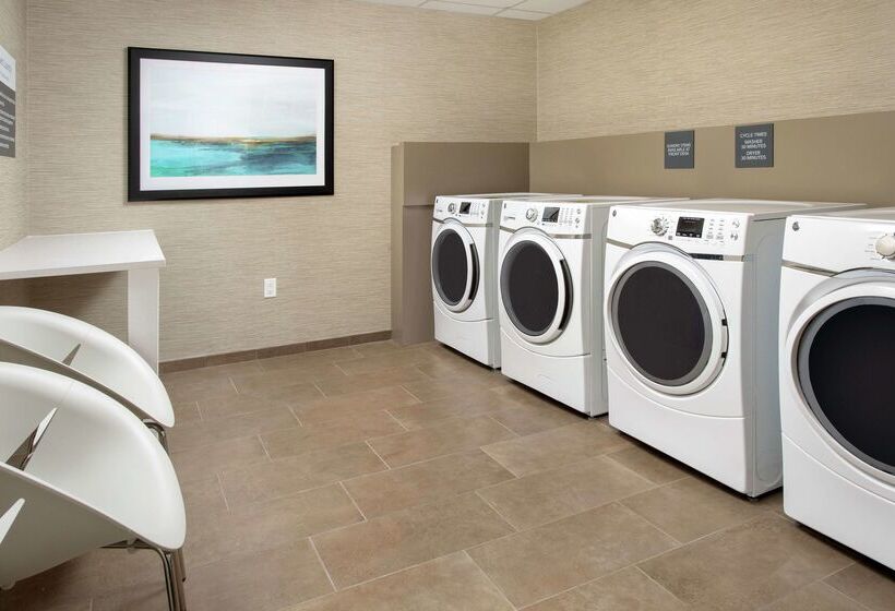 هتل Hilton Garden Inn Westchester Dobbs Ferry, Ny