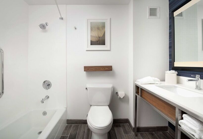 هتل Hilton Garden Inn Westchester Dobbs Ferry, Ny