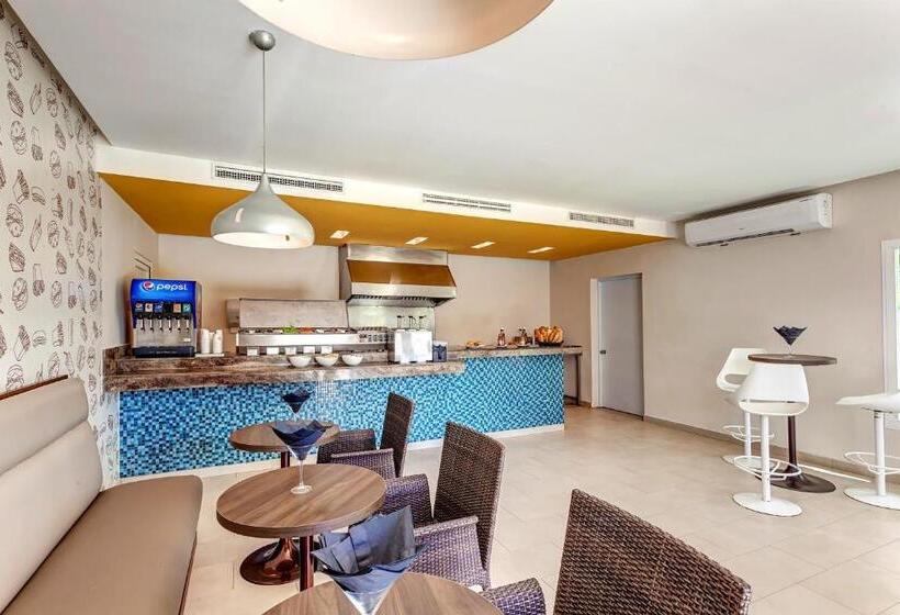 Fotos del hotel Royalton Splash Punta Cana Resort & Spa  All Inclusive:  12