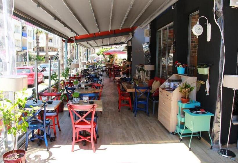هتل The Marmaris Boutique