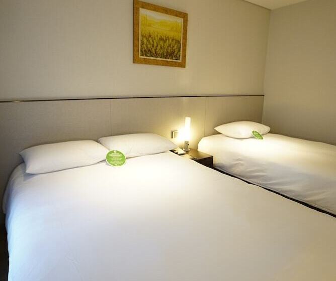 Fotos del hotel Thomas Myeongdong:  5