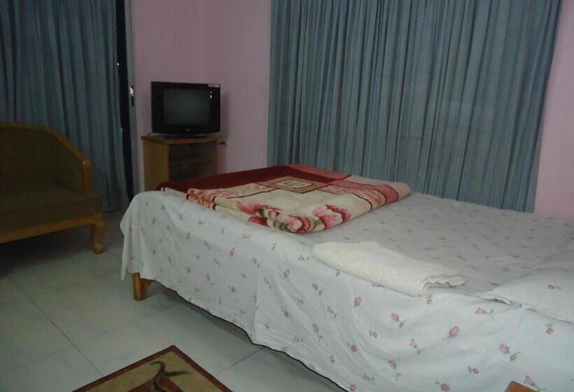 هتل Unity Inn