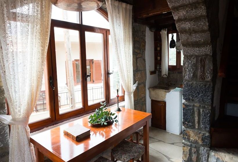 استراحتگاه Elounda Collection Houses