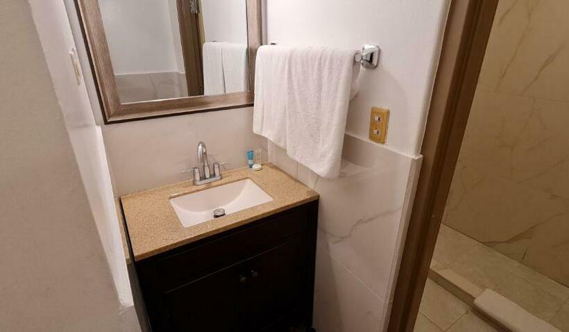 Surestay Hotel By Best Western Guam Airport South