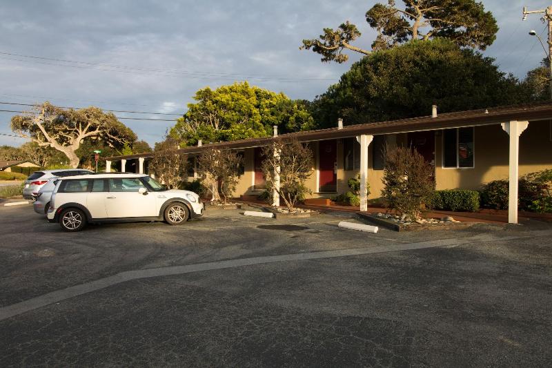 هاستل Monterey Peninsula Inn