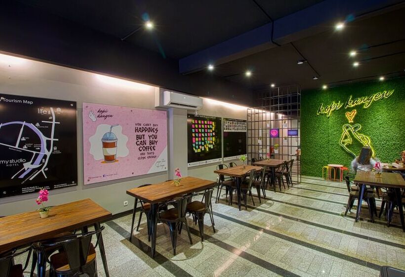 هاستل My Studio Hotel Juanda Airport Surabaya