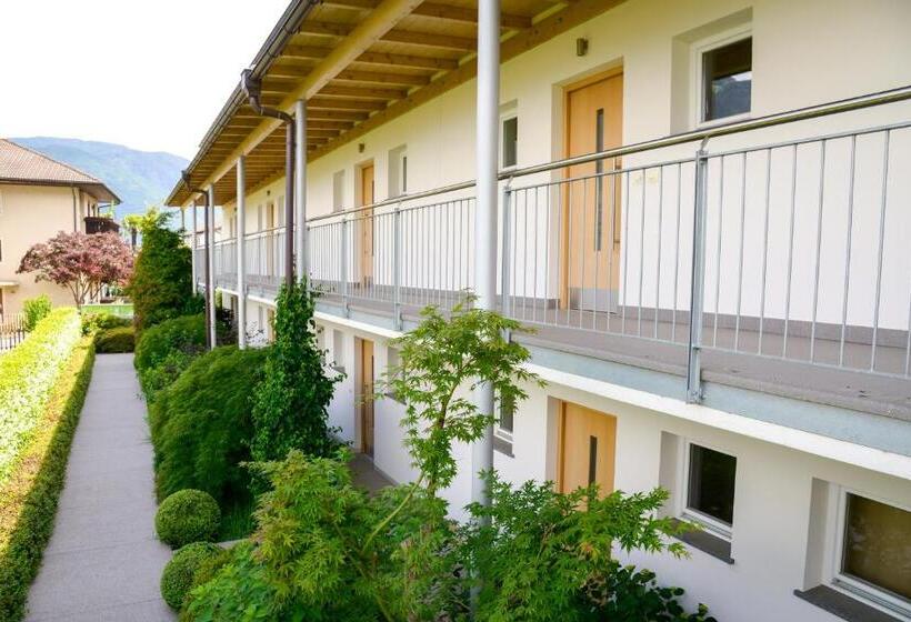 Garden Residence