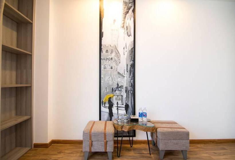 هتل Reddoorz Plus Near Saigon Train Station