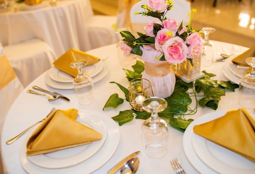 Fotos del hotel Ewan Ajman Suites:  19