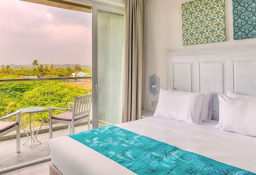 هتل Blue Beach Galle