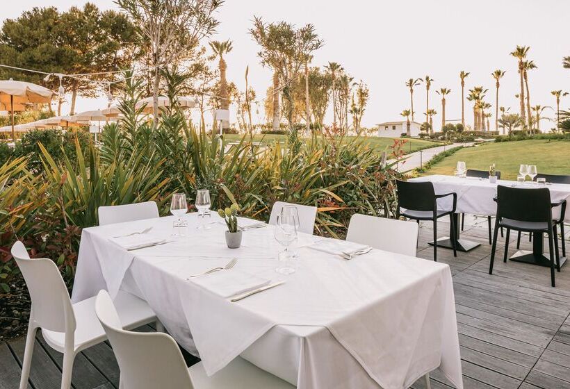 هتل Mangia S Himera Resort