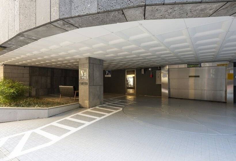No.25 Signature Hotel Daechung