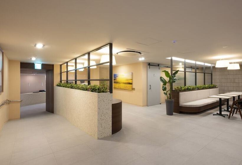 No.25 Signature Hotel Daechung
