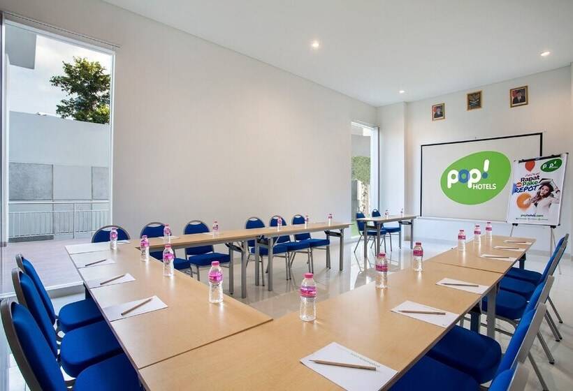 Pop! Hotel Pemuda Semarang