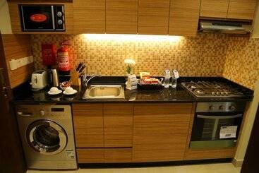Tulip Al Barsha Hotel Apartment