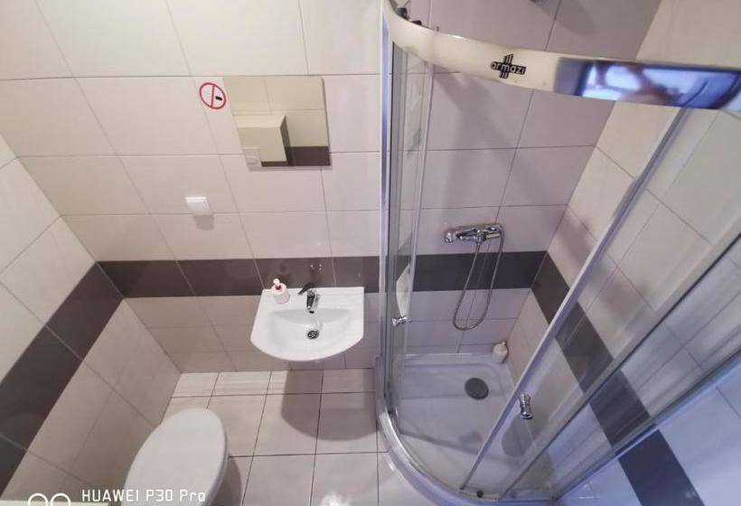 モーテル Sleep&fly