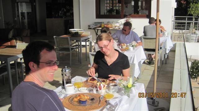 پانسیون Aquavit Guest House