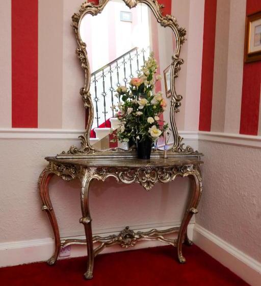 پانسیون Balmore Guest House