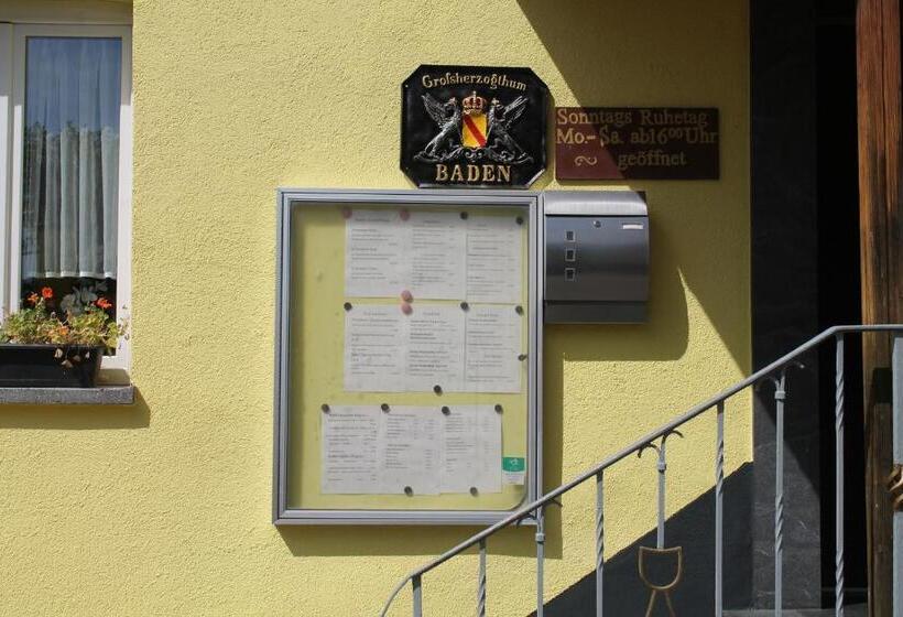 پانسیون Gasthaus Zur Sonne