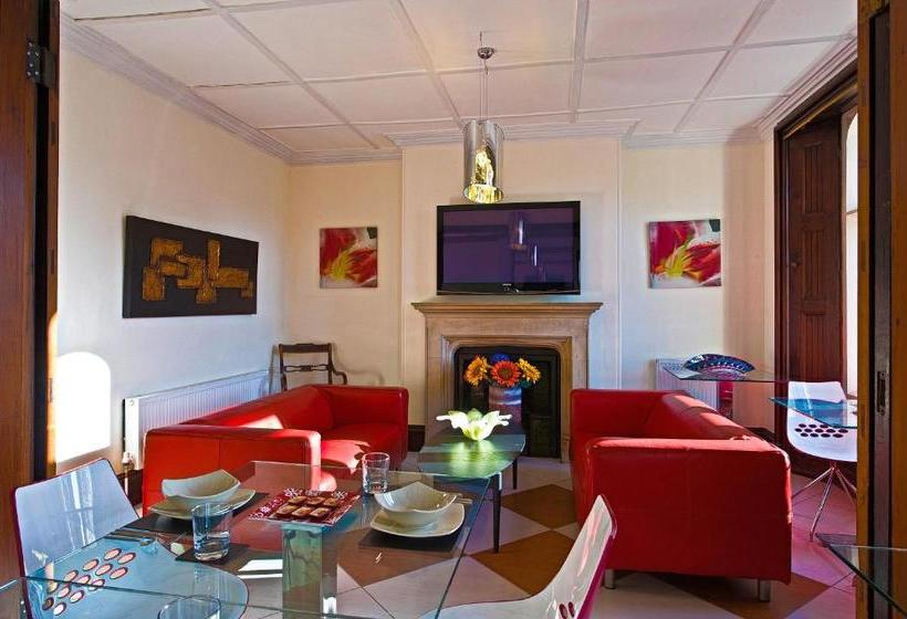 Пансион Godalming Hotel Guest House