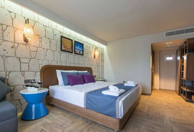 Risus Beach Resort