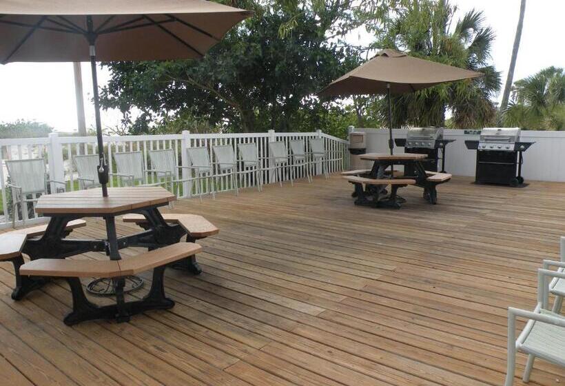 Surf Beach Resort By Sunsational Beach Rentals