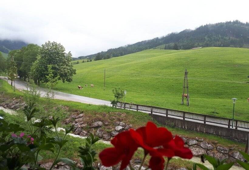 هاستل Sonnenlicht Maria Alm