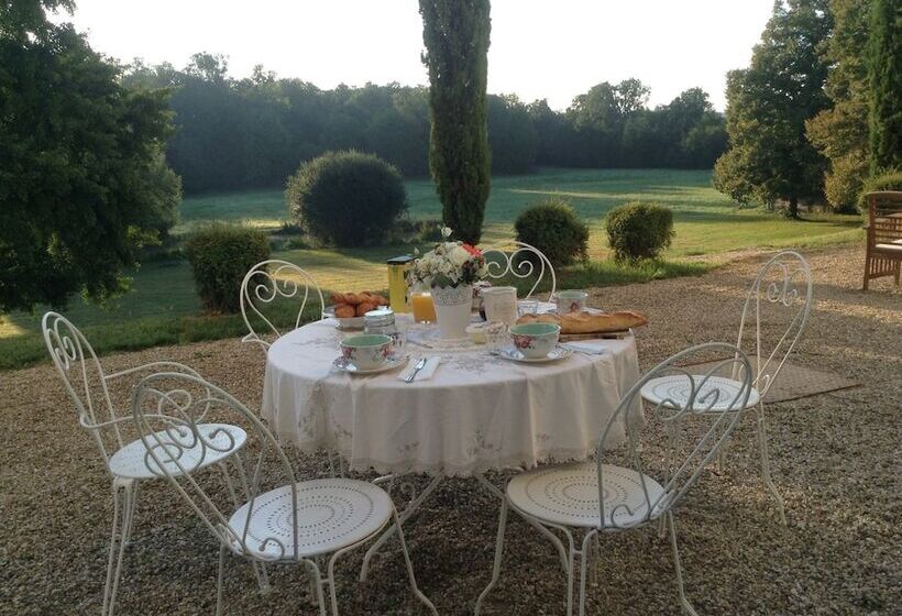 Bed and Breakfast Château De Matel