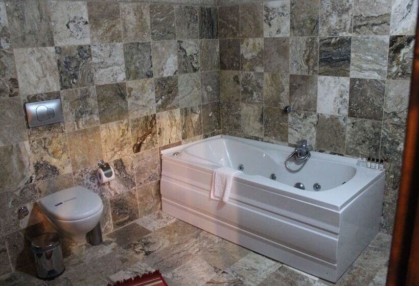בית מלון כפרי Dilek Tepesi Cave