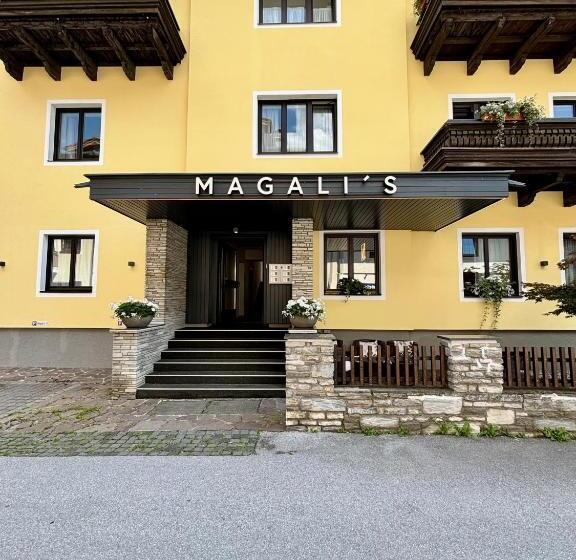 پانسیون Magali S, Bed & Breakfast   Inclusive Summer Card