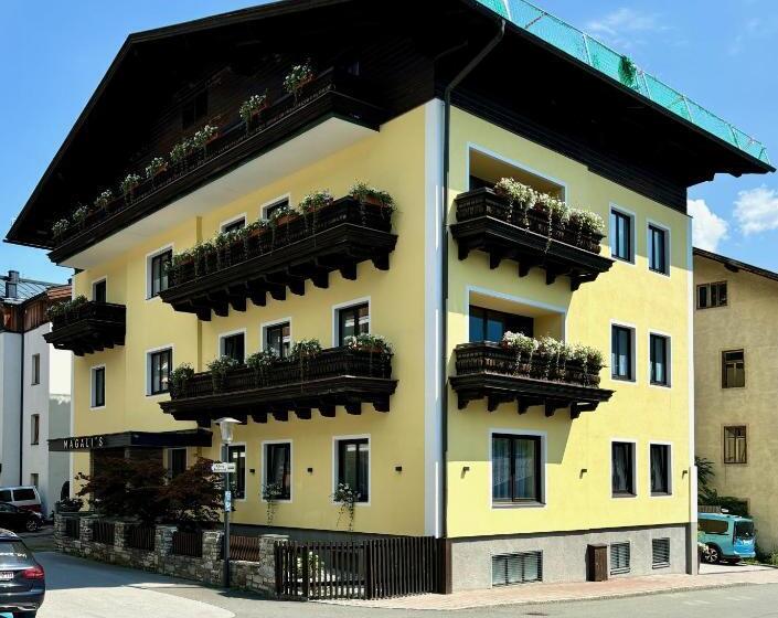 پانسیون Magali S, Bed & Breakfast   Inclusive Summer Card