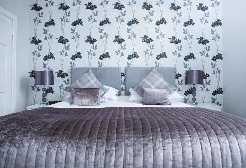 بنسيون 26 The Crescent - Guest House