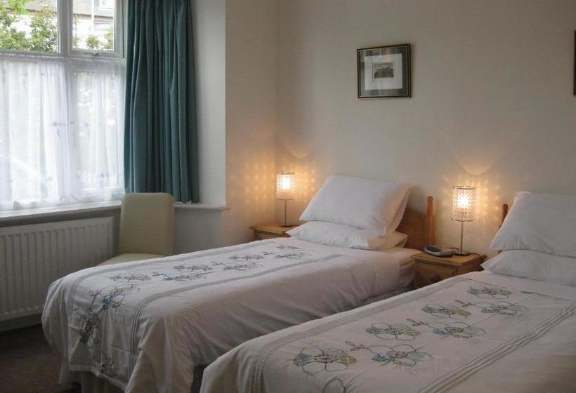 펜션 Arden Way Guesthouse