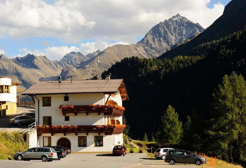 پانسیون Berghotel & Gasthof Marlstein
