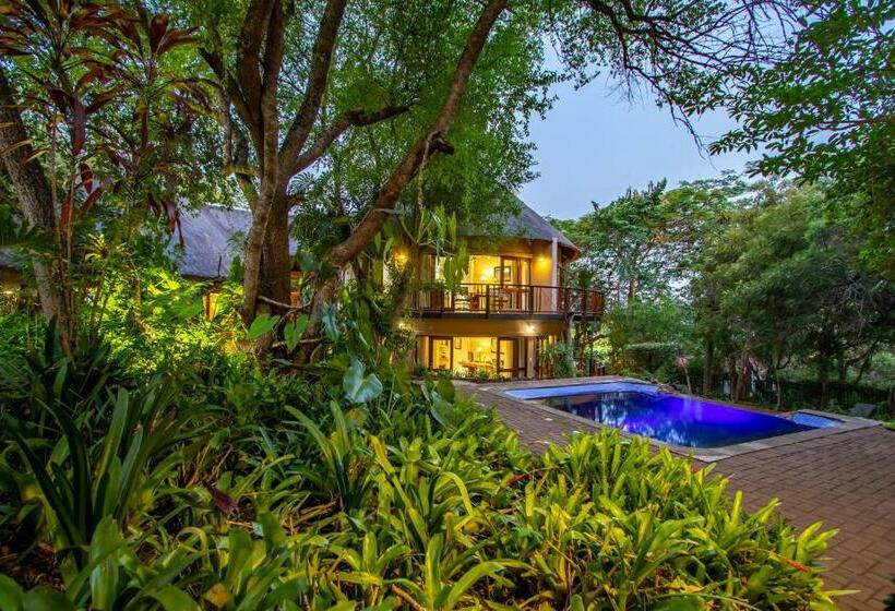 پانسیون Blue Jay Lodge
