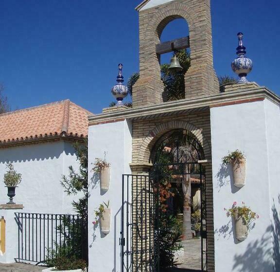 پانسیون Cortijo Los Monteros