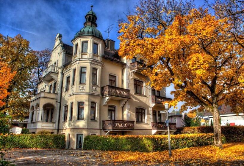 پانسیون Aparthotel Steiermark