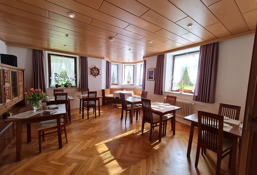 پانسیون Aparthotel Steiermark