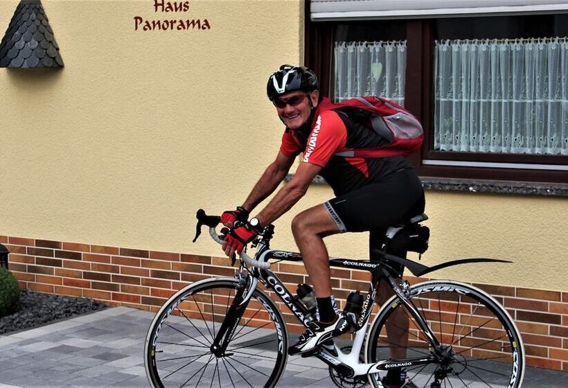 ペンション Gästehaus Panorama