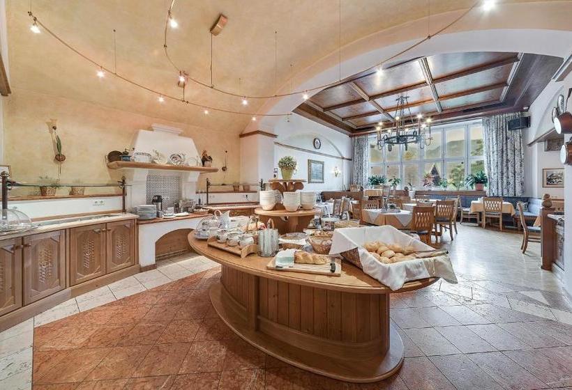 بنسيون Gästehaus Reiter