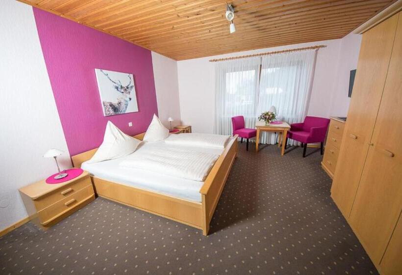 Пансион Gästehaus Weingut Loersch