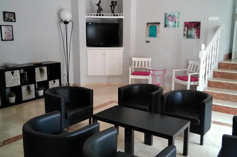 پانسیون Hostal Ya
