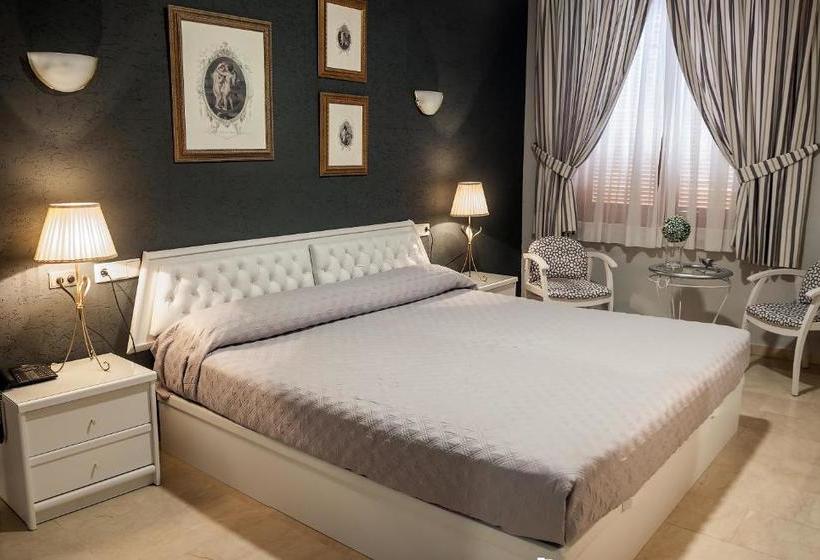 پانسیون Hostal Ya