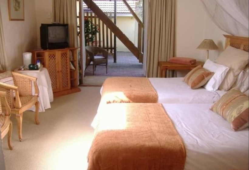 پانسیون Livesey Lodge