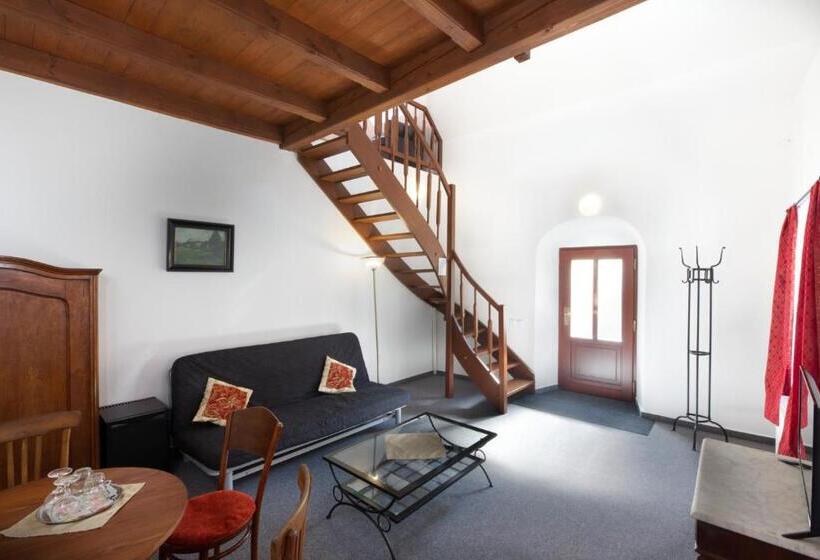 پانسیون Penzion Na 15. Poledníku