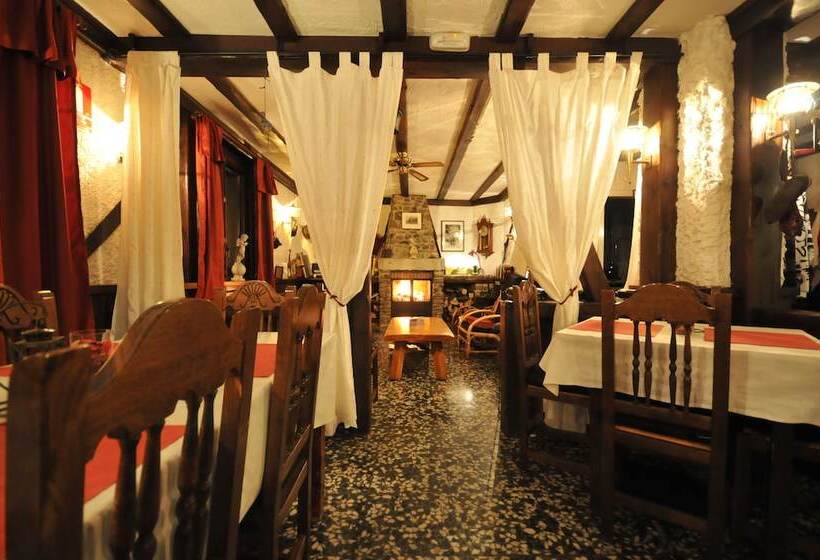 پانسیون Residencia Aldosa